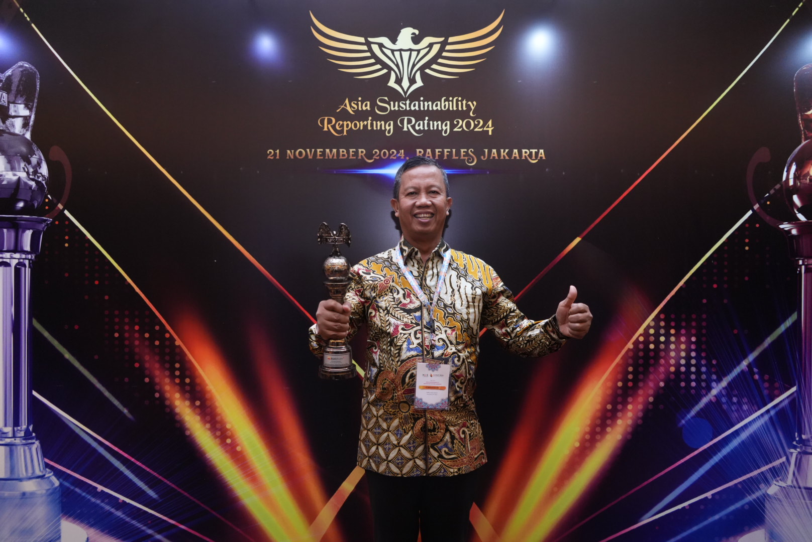 PT Bukit Asam Tbk (PTBA) berhasil meraih peringkat Platinum dalam ajang Asia Sustainability Reporting Rating (ASRRAT) 2024 yang diselenggarakan National Center for Corporate Reporting (NCCR) di Jakarta