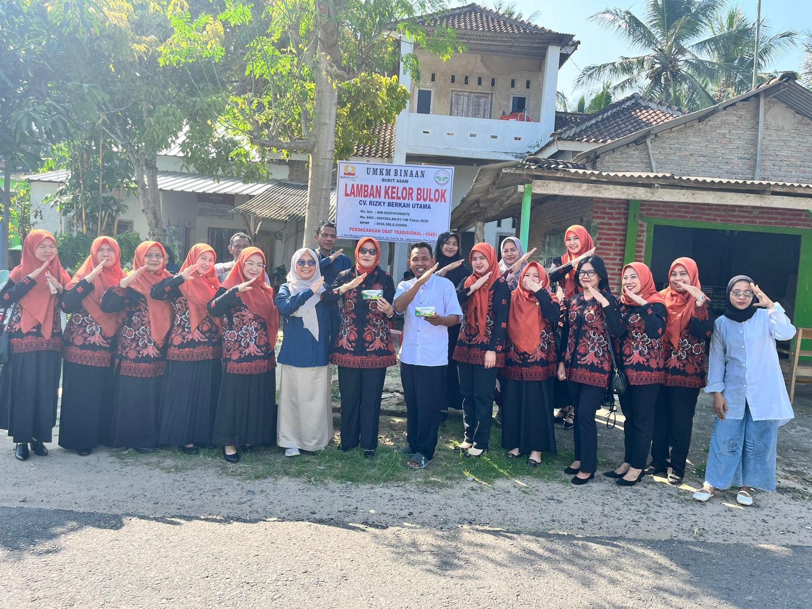 Persatuan Istri Karyawan (Periska) PT Bukit Asam (Persero) Tbk (PTBA) melaksanakan kegiatan onboarding dan kunjungan kerja ke sejumlah UMKM binaan strategis di Provinsi Lampung